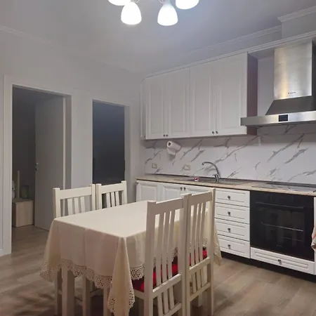 Seasons Apartman